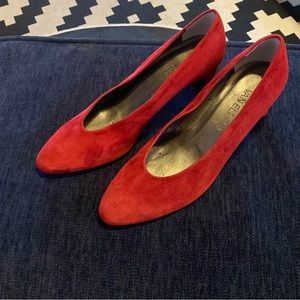 Vaneli - Desiree Shoes | Burgundy Suede Heels | Size 9